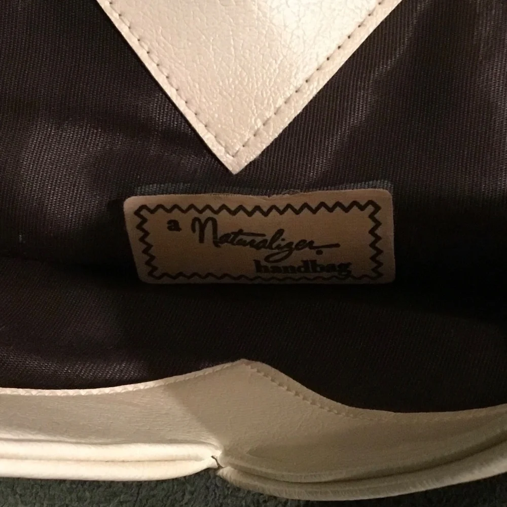 Vintage Naturalizer Cream Simulated Leather White Tote Bag